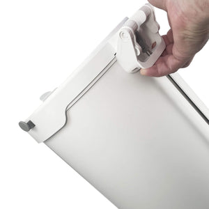 White cat litter bin with an integrated carrying handle
